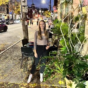 Meet your Posher, Jackie